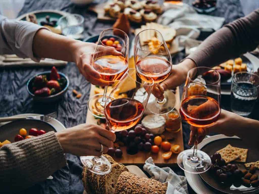 Die toskanischen Weine entdecken: die Weinkeller der Maremma